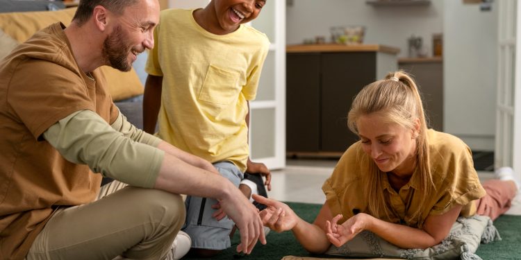 Adolescents’ Mental Health and Fitness Boosted by Parental Activity Participation